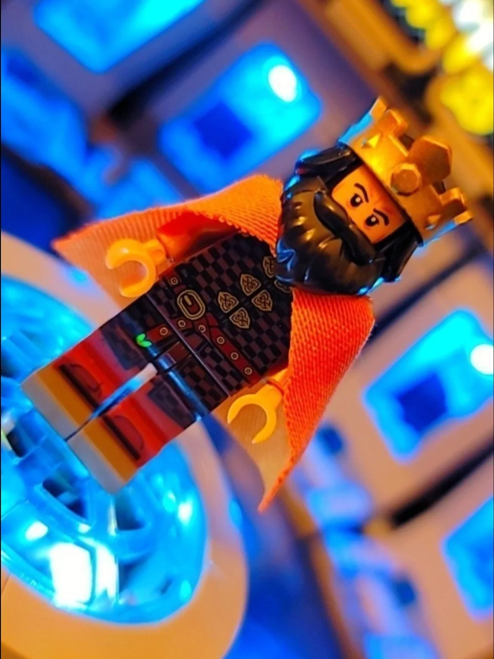 King Minifigure Lego Compatible